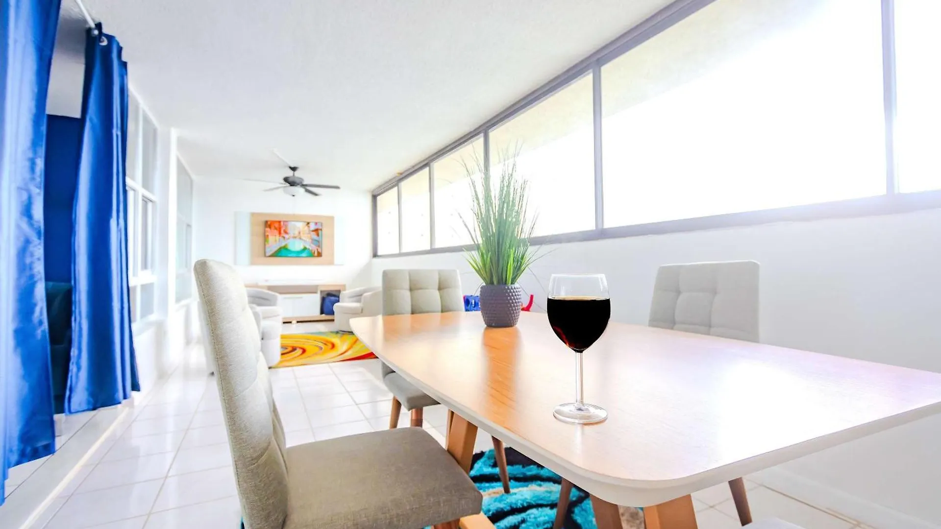 Foxwoods Casino & Beachfront Bliss- Isla Verde Escape San Juan Apartment