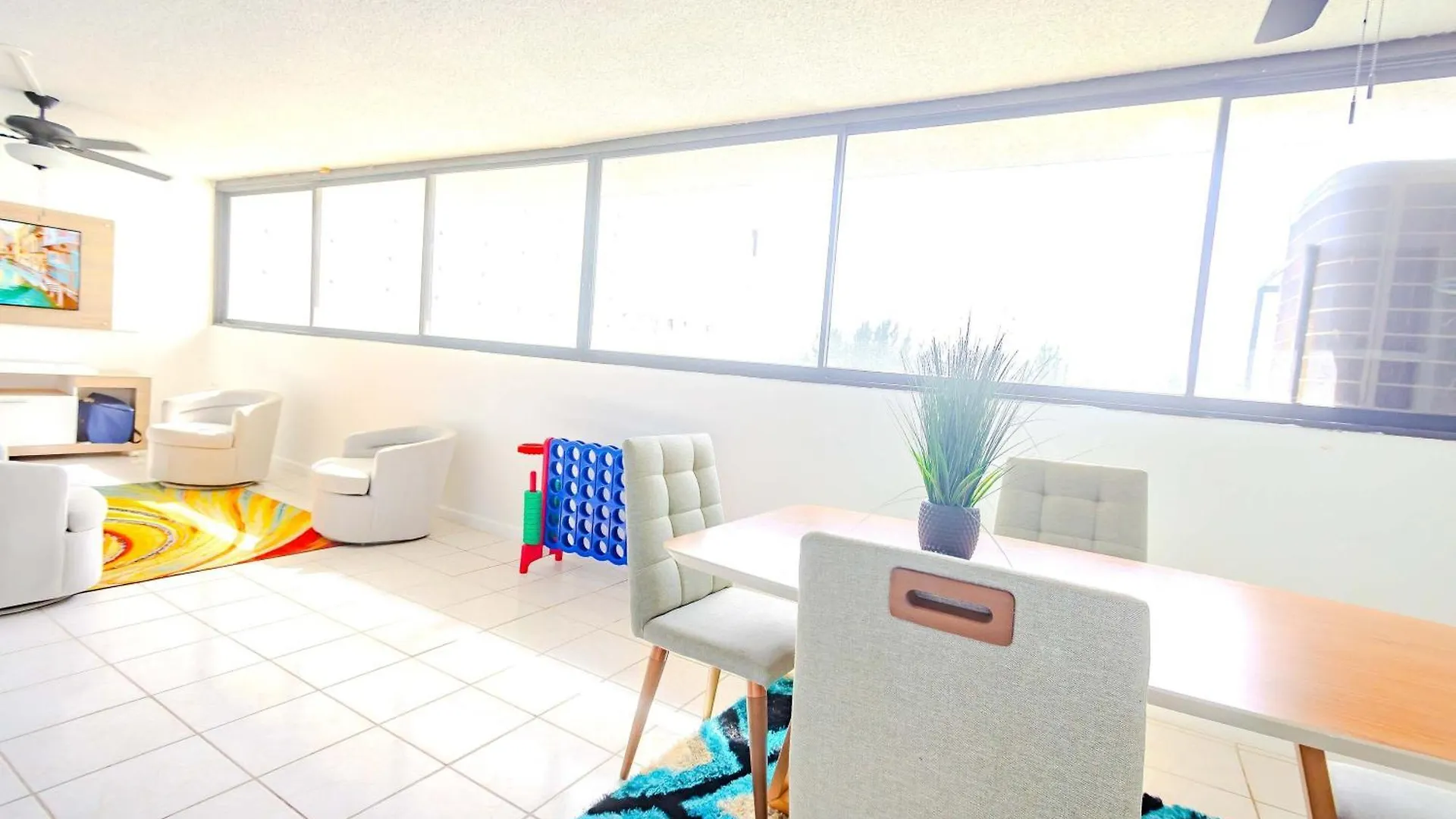 Foxwoods Casino & Beachfront Bliss- Isla Verde Escape San Juan Apartment